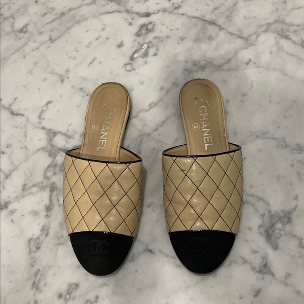 Chanel two tone mules